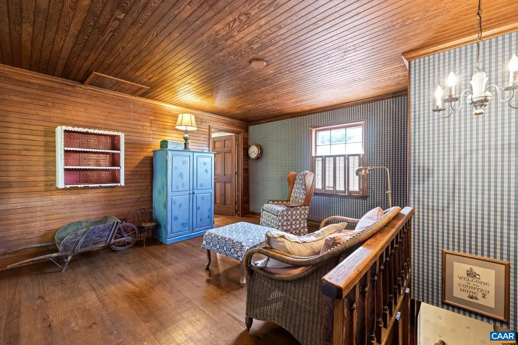 9290 Old Green Mountain Road Esmont VA 22937