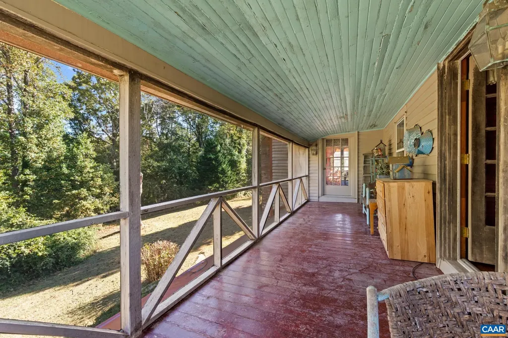 9290 Old Green Mountain Road Esmont VA 22937