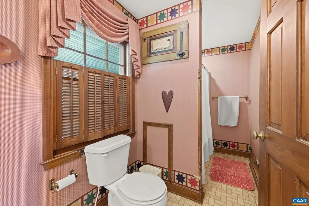 9290 Old Green Mountain Road Esmont VA 22937