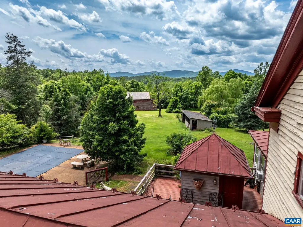 9290 Old Green Mountain Road Esmont VA 22937