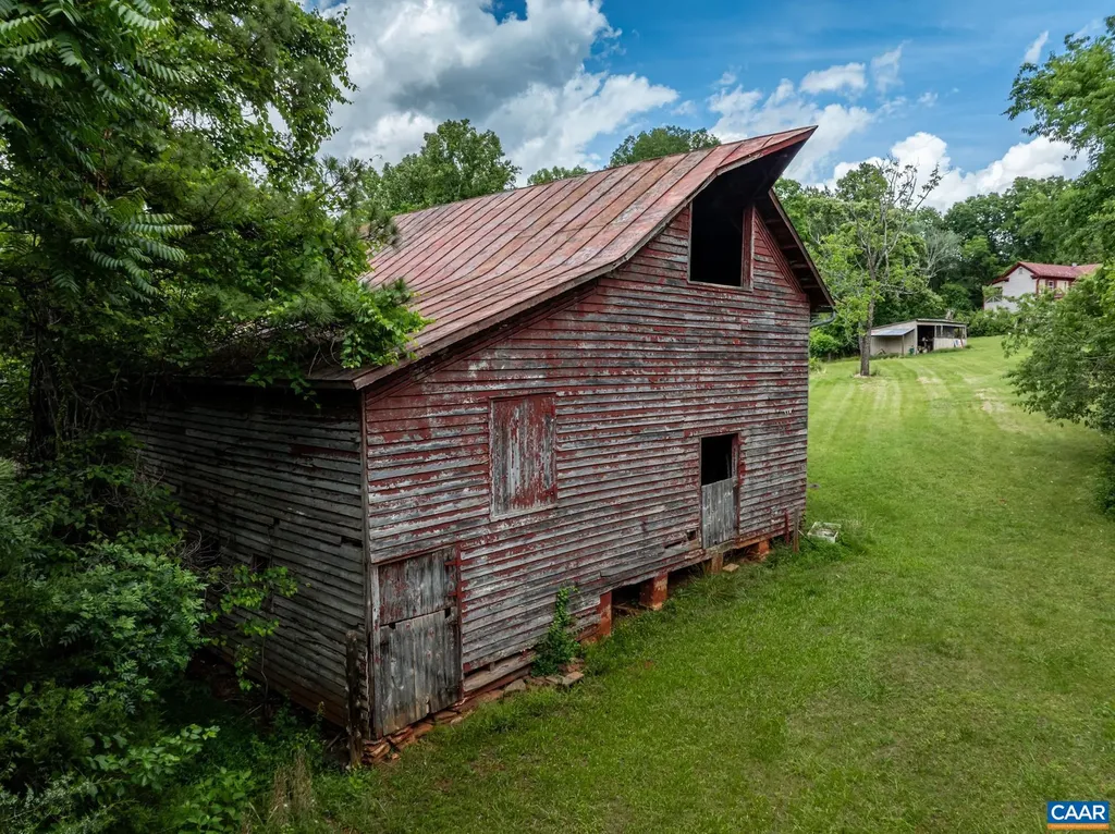 9290 Old Green Mountain Road Esmont VA 22937