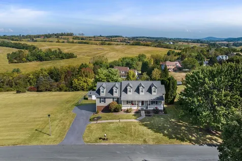 49 Johns Valley Drive Fishersville VA 22939