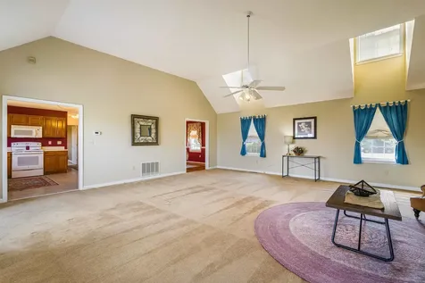 49 Johns Valley Drive Fishersville VA 22939