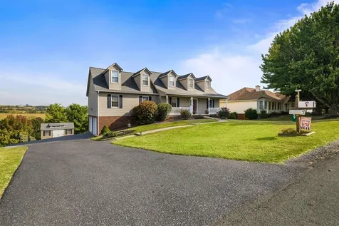 49 Johns Valley Drive Fishersville VA 22939