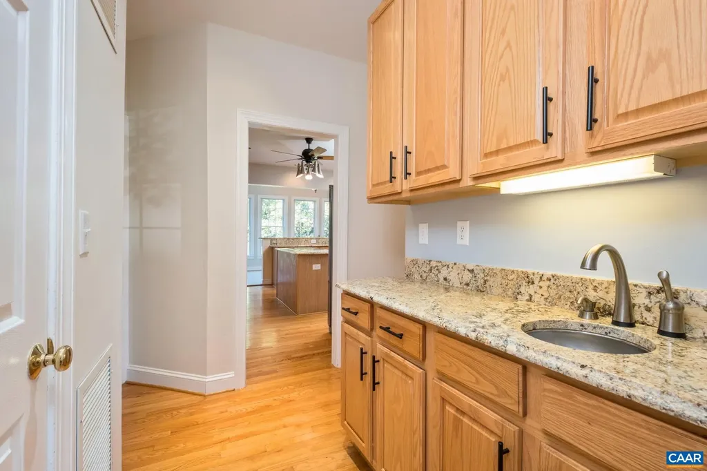 3070 Chimney Ridge Charlottesville VA 22911