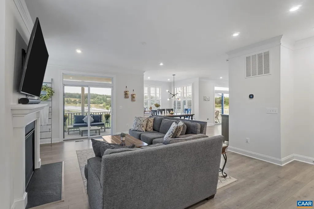 3712 Thicket Run Place Charlottesville VA 22911