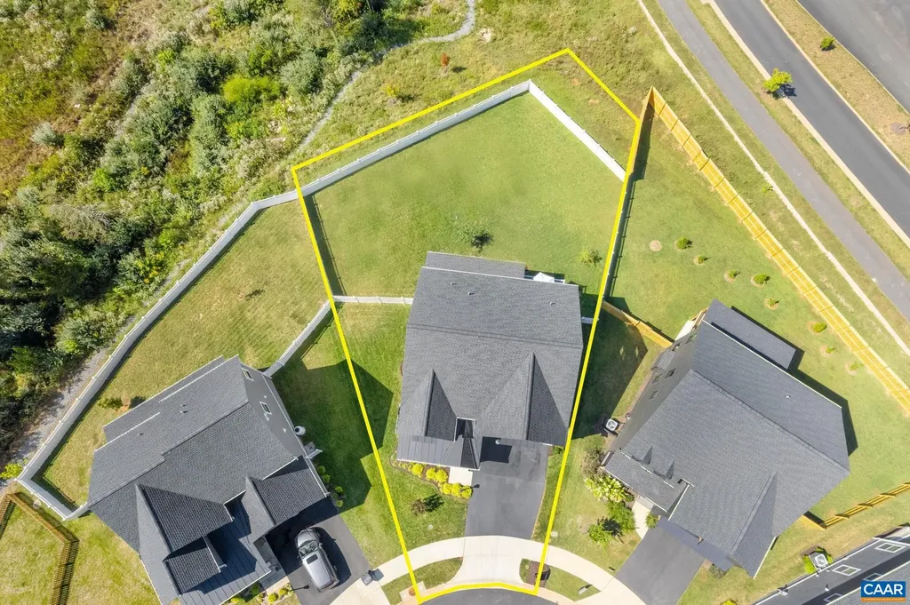 3712 Thicket Run Place Charlottesville VA 22911