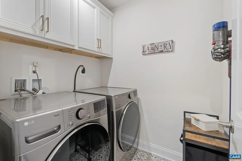 3712 Thicket Run Place Charlottesville VA 22911