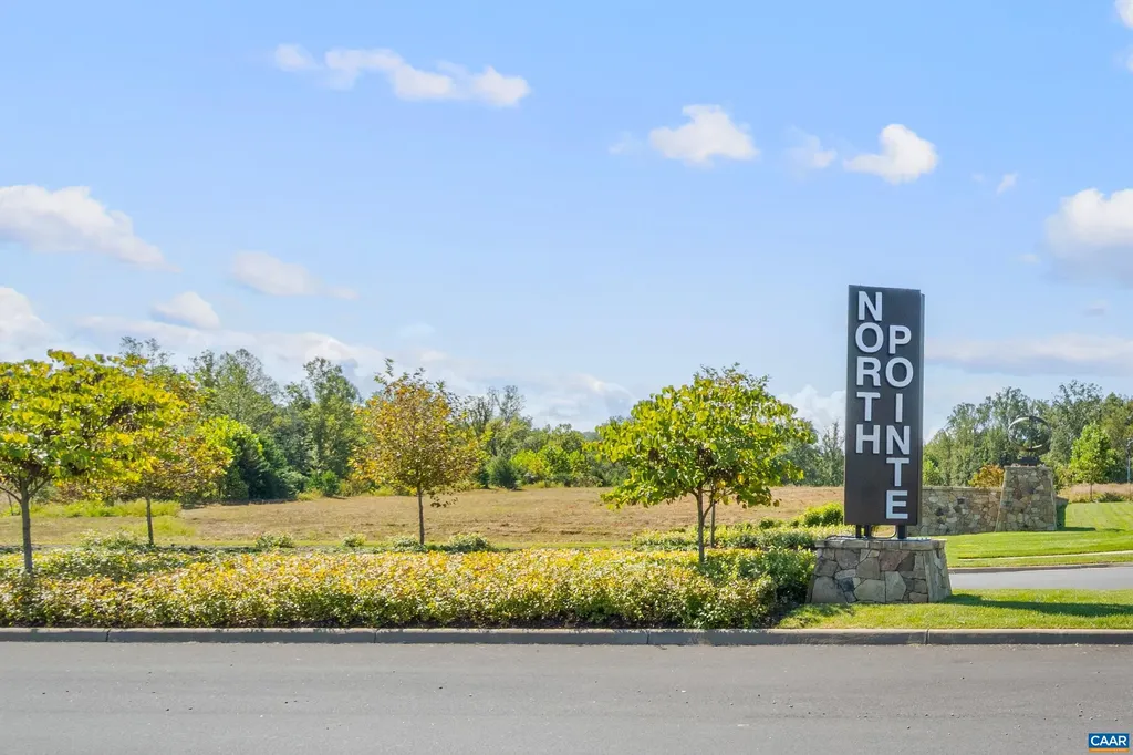 3712 Thicket Run Place Charlottesville VA 22911