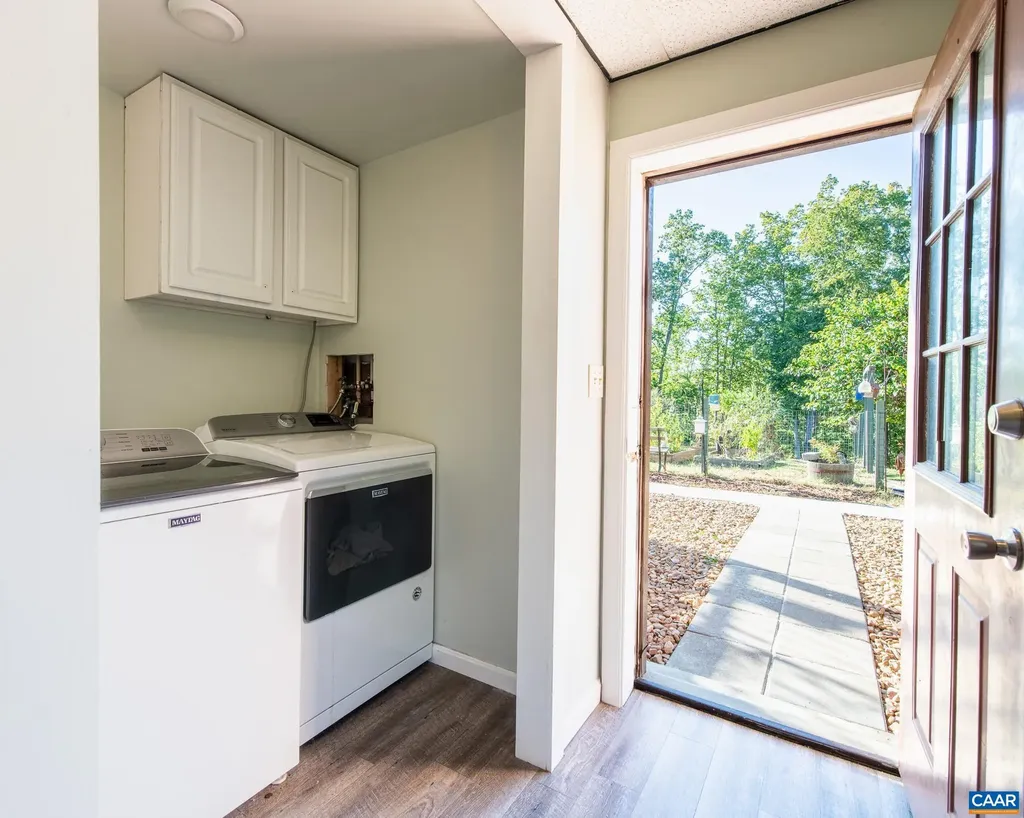 2450 Gobblers Ridge Charlottesville VA 22902