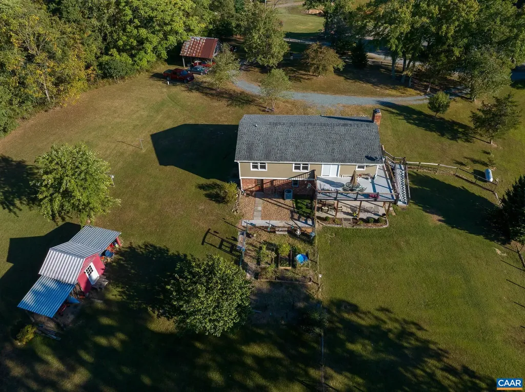 2450 Gobblers Ridge Charlottesville VA 22902