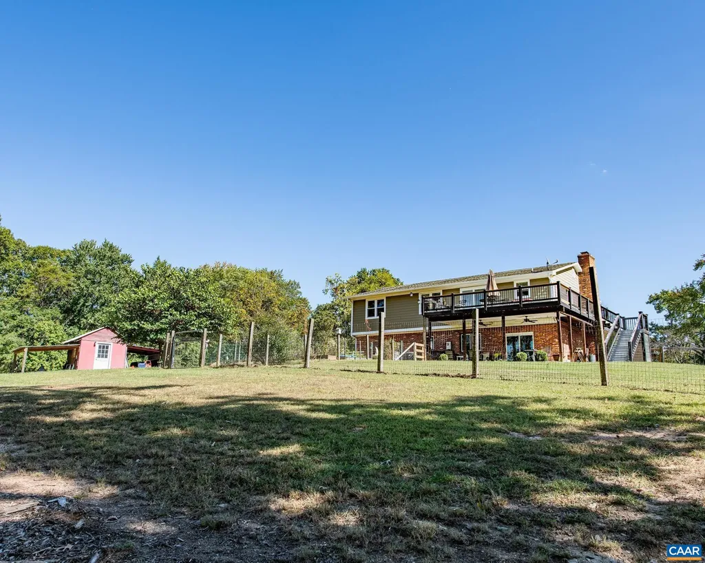 2450 Gobblers Ridge Charlottesville VA 22902