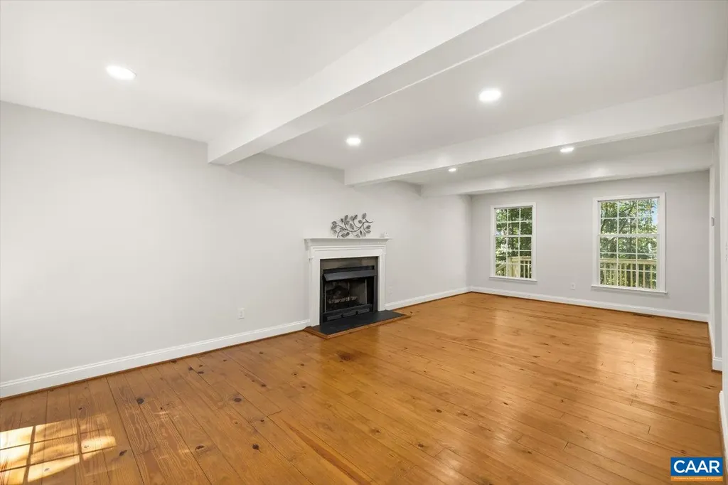 15379 Louisa Road Louisa VA 23093