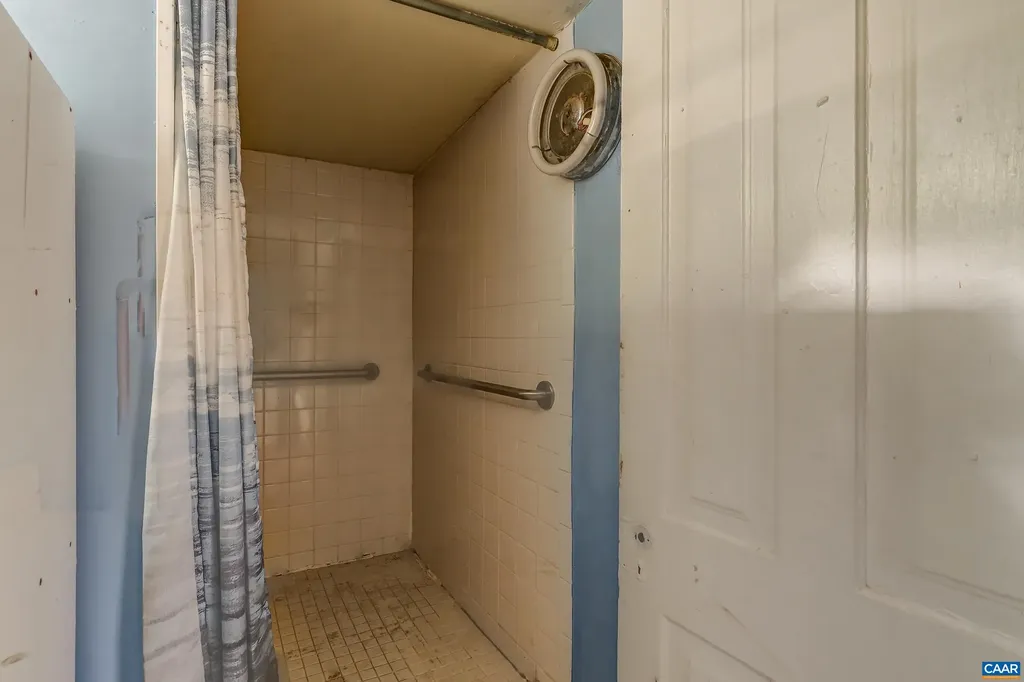 918 King Street Charlottesville VA 22903