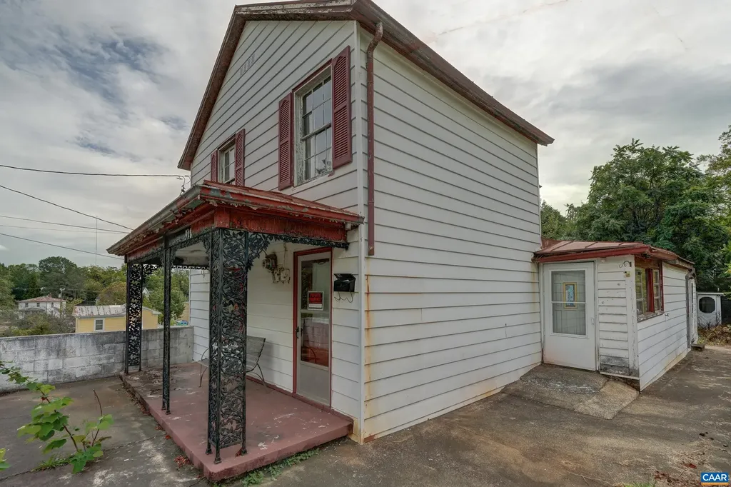 918 King Street Charlottesville VA 22903