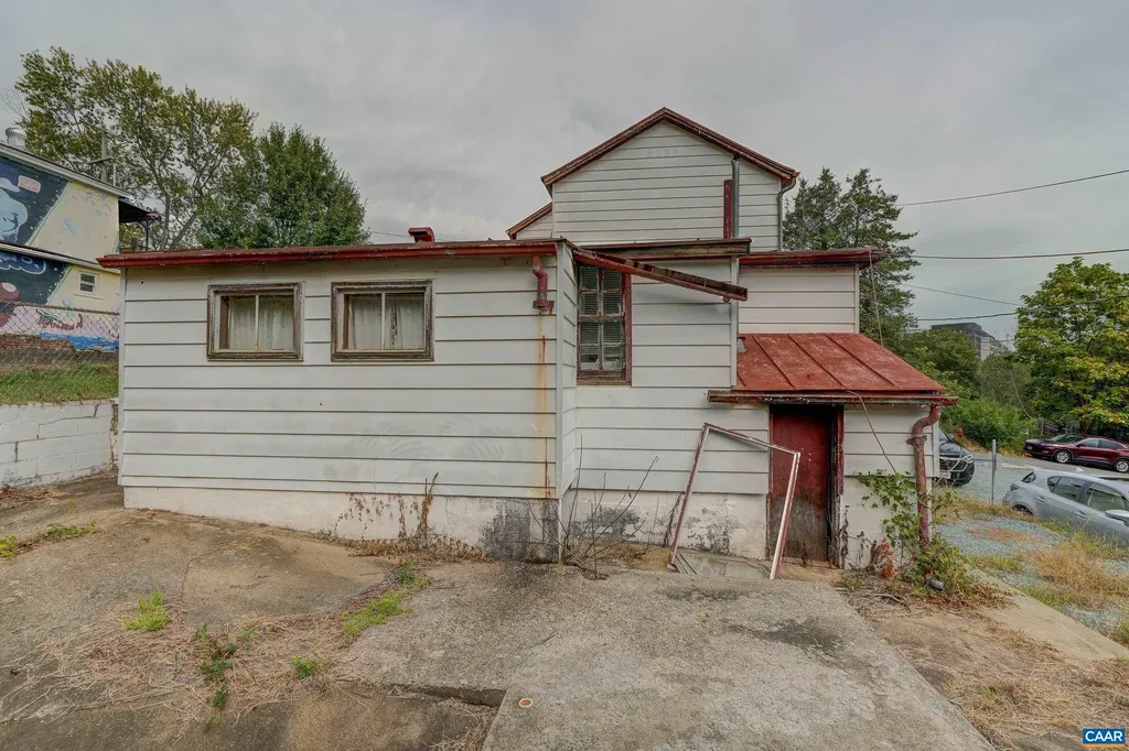 918 King Street Charlottesville VA 22903