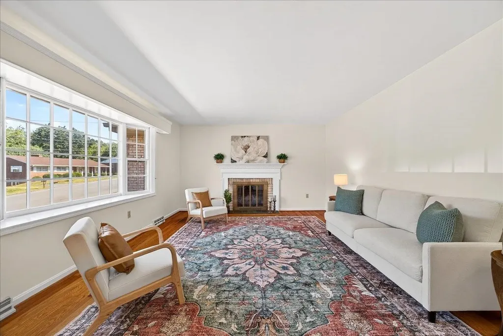 418 Cardinal Street Staunton VA 24401