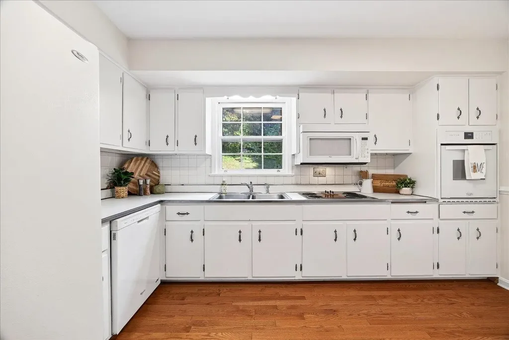 418 Cardinal Street Staunton VA 24401