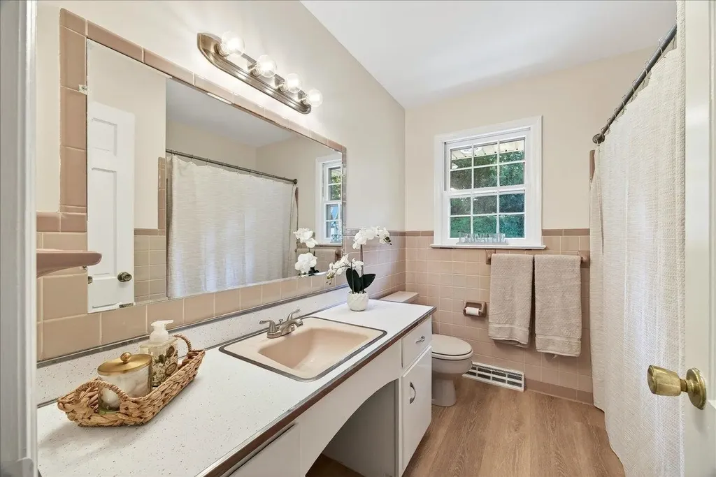 418 Cardinal Street Staunton VA 24401