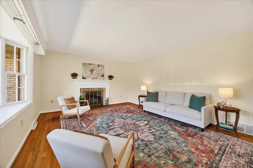 418 Cardinal Street Staunton VA 24401