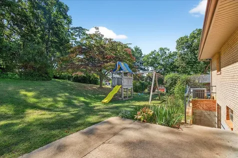 418 Cardinal Street Staunton VA 24401