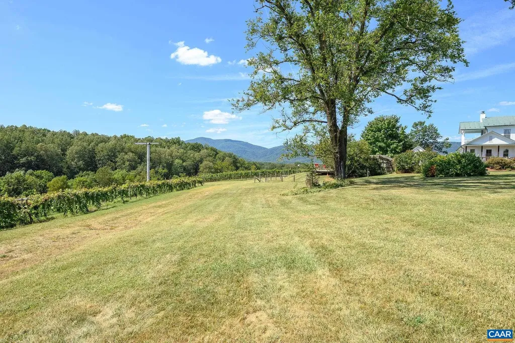 9175 Batesville Road Afton VA 22902