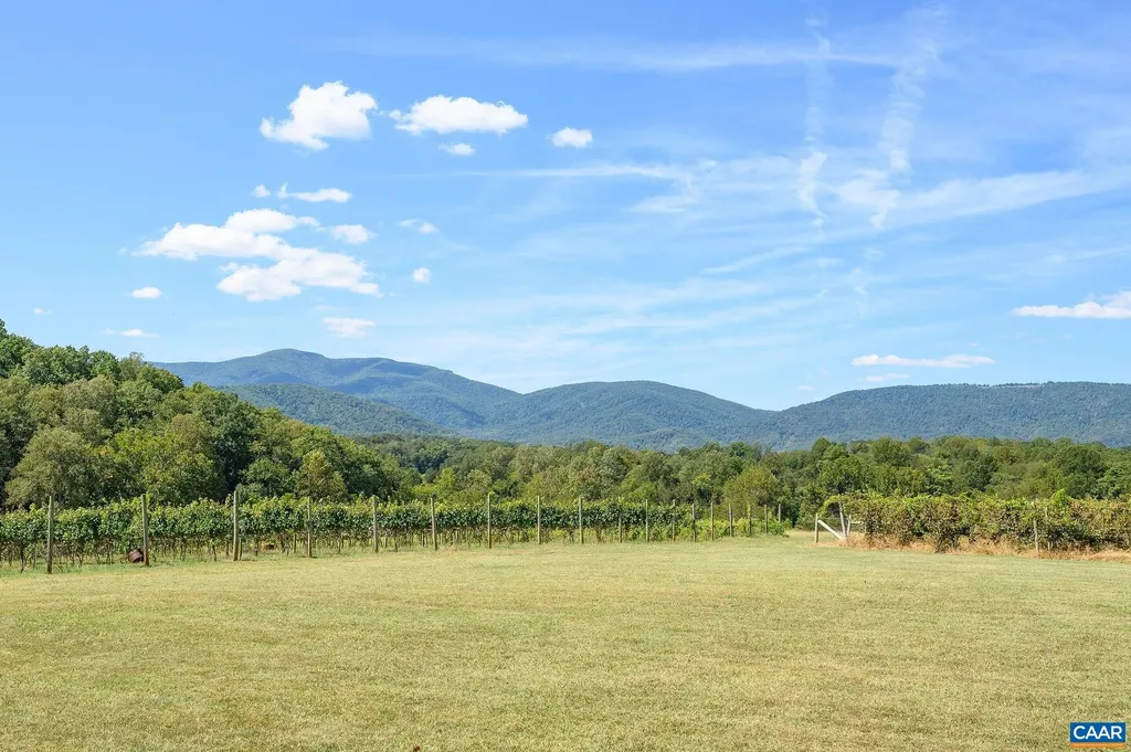 9175 Batesville Road Afton VA 22902