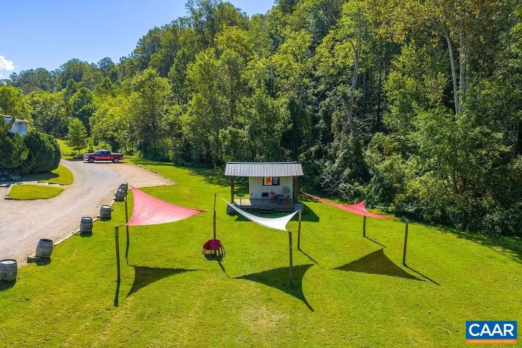 9175 Batesville Road Afton VA 22902