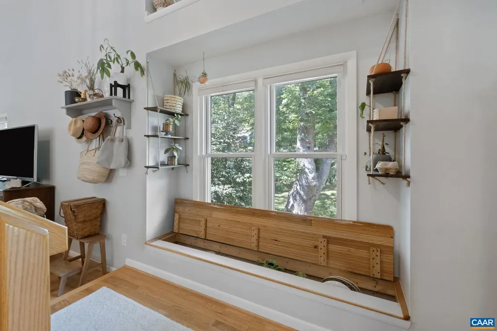 3915 William Court Charlottesville VA 22903