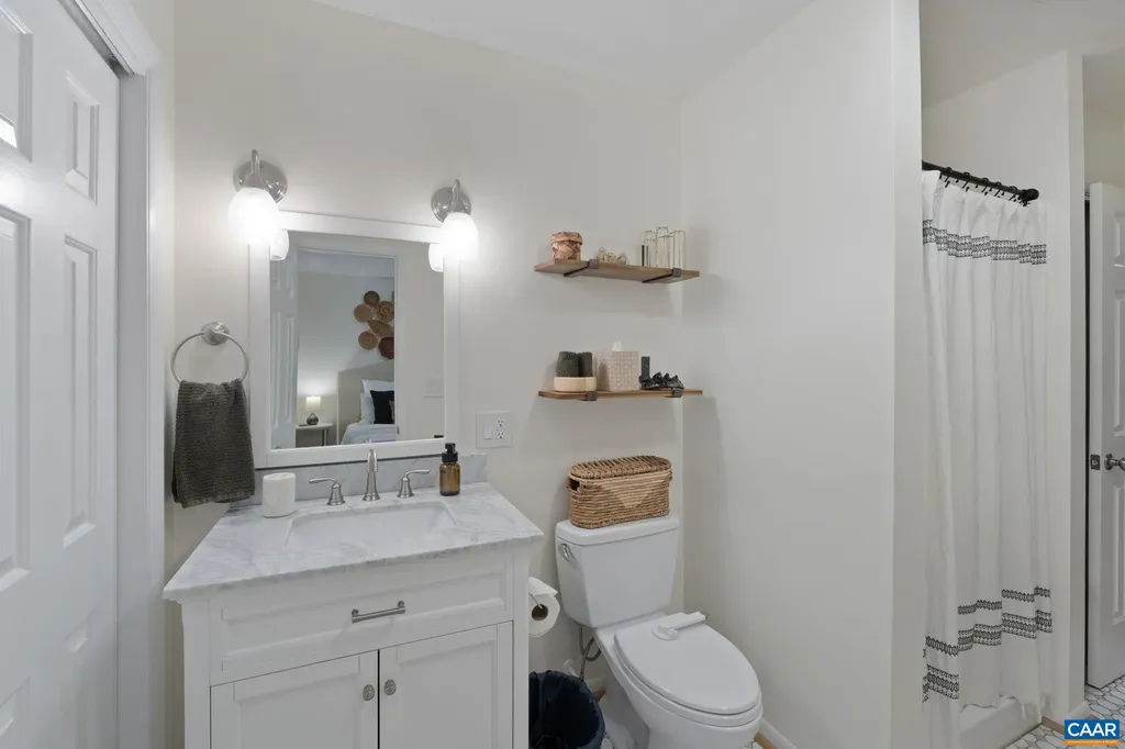 3915 William Court Charlottesville VA 22903