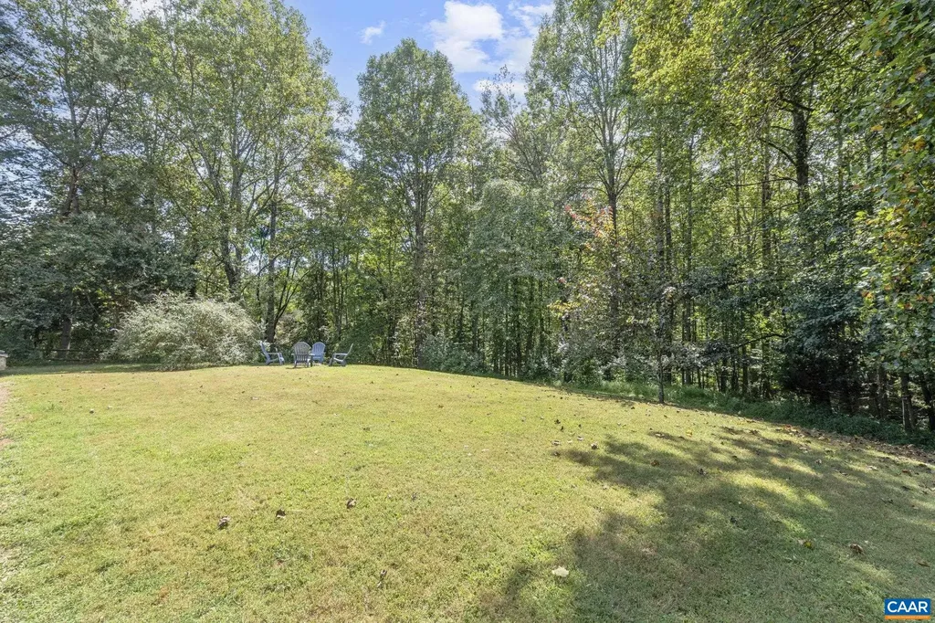 3915 William Court Charlottesville VA 22903