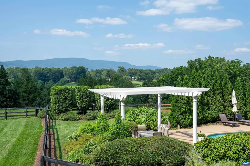 1141 Kingsway Road Afton VA 22920