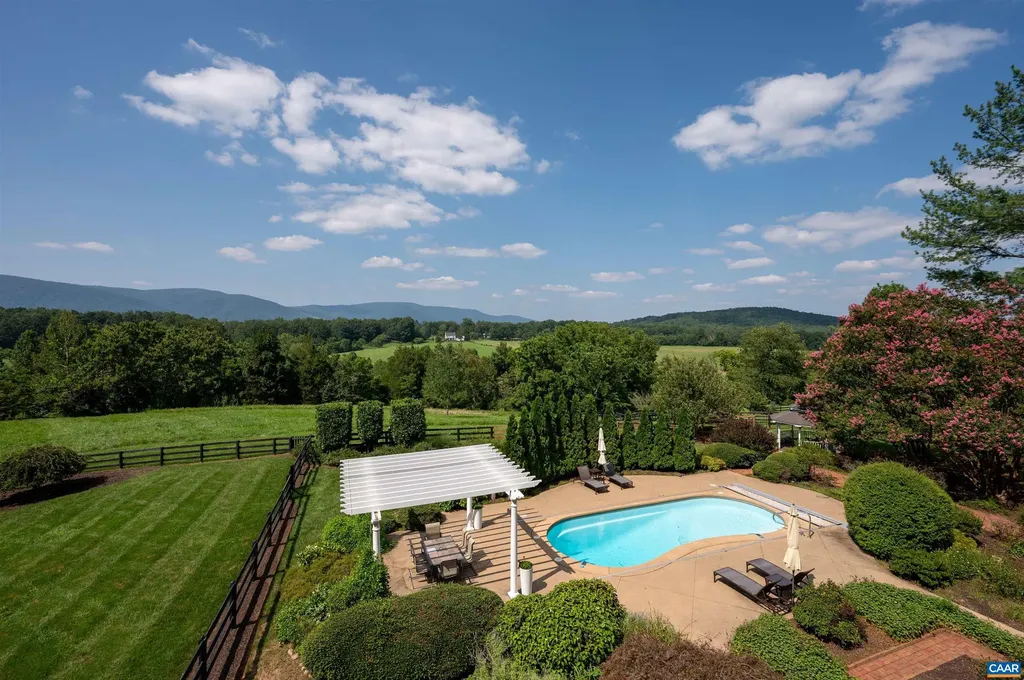 1141 Kingsway Road Afton VA 22920