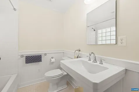 150 Lynx Farm Lane Charlottesville VA 22903