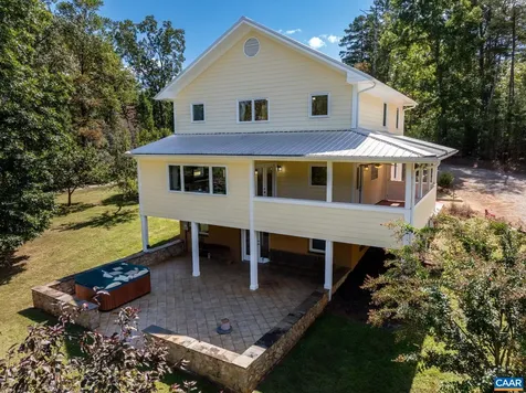 150 Lynx Farm Lane Charlottesville VA 22903