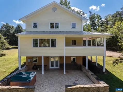 150 Lynx Farm Lane Charlottesville VA 22903