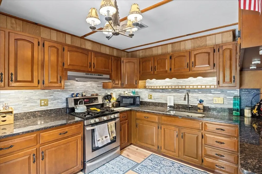 867 Blackberry Lane New Market VA 22844