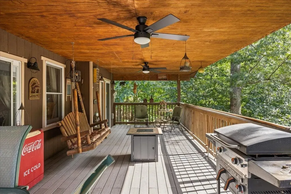 867 Blackberry Lane New Market VA 22844