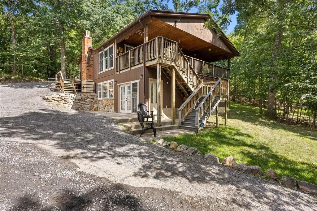 867 Blackberry Lane New Market VA 22844