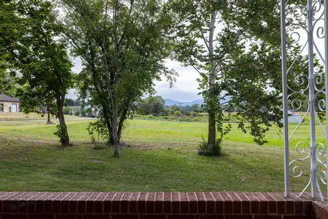 3665 Stoney Creek Road Edinburg VA 22824