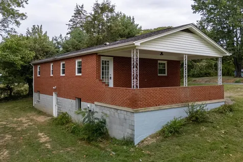 3665 Stoney Creek Road Edinburg VA 22824