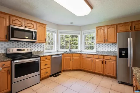 48 Lillian Drive Fishersville VA 22939