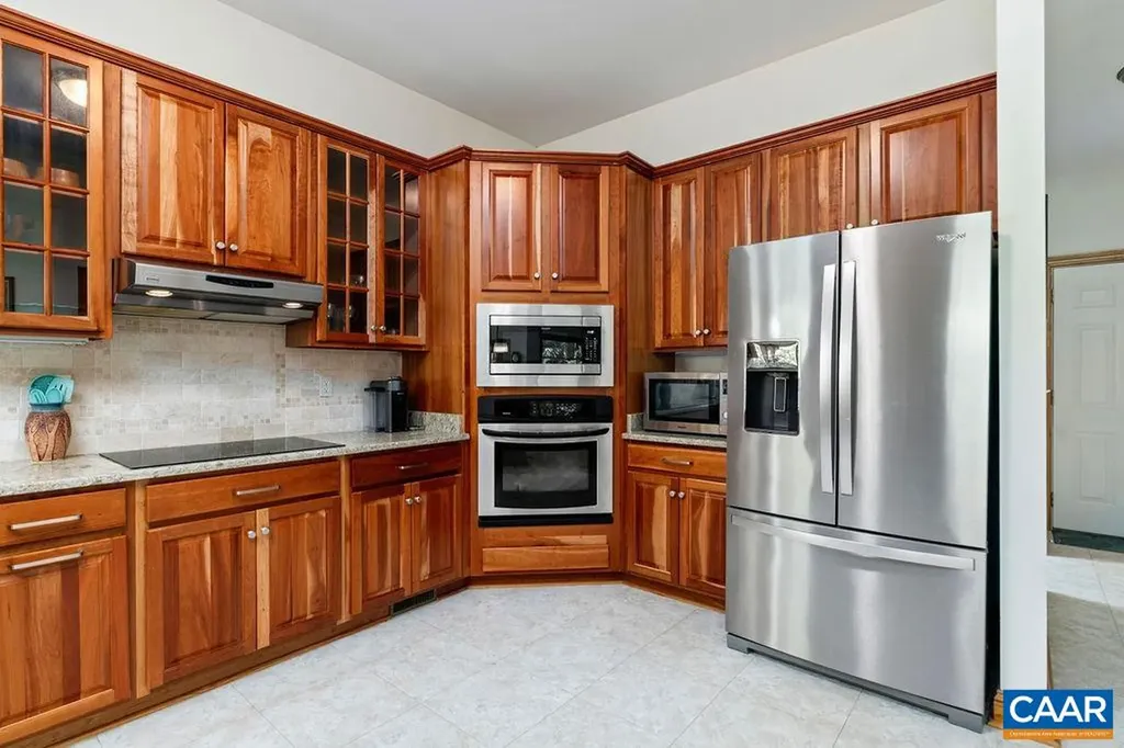 26 May Apple Lane Nellysford VA 22958