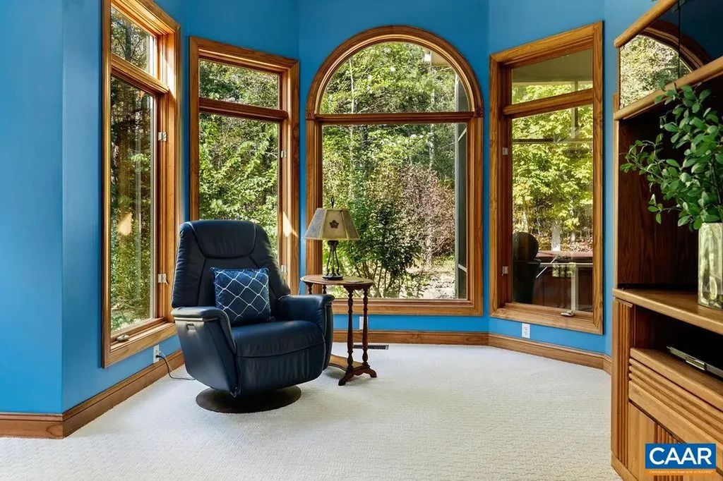 26 May Apple Lane Nellysford VA 22958