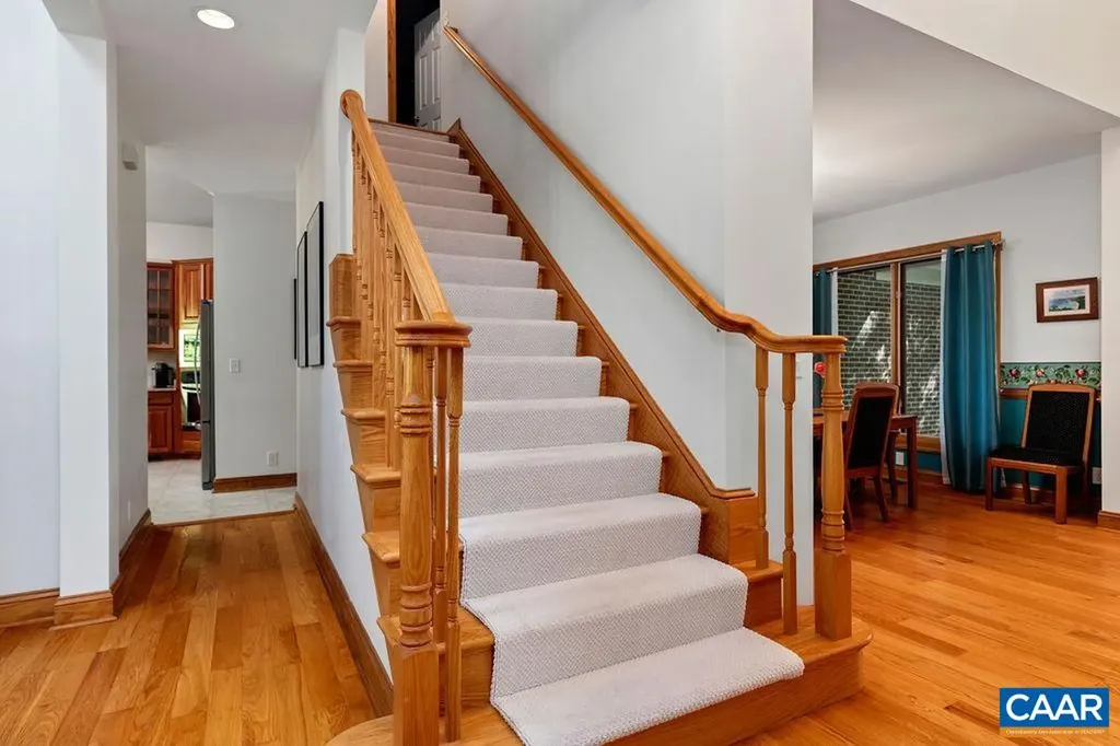 26 May Apple Lane Nellysford VA 22958