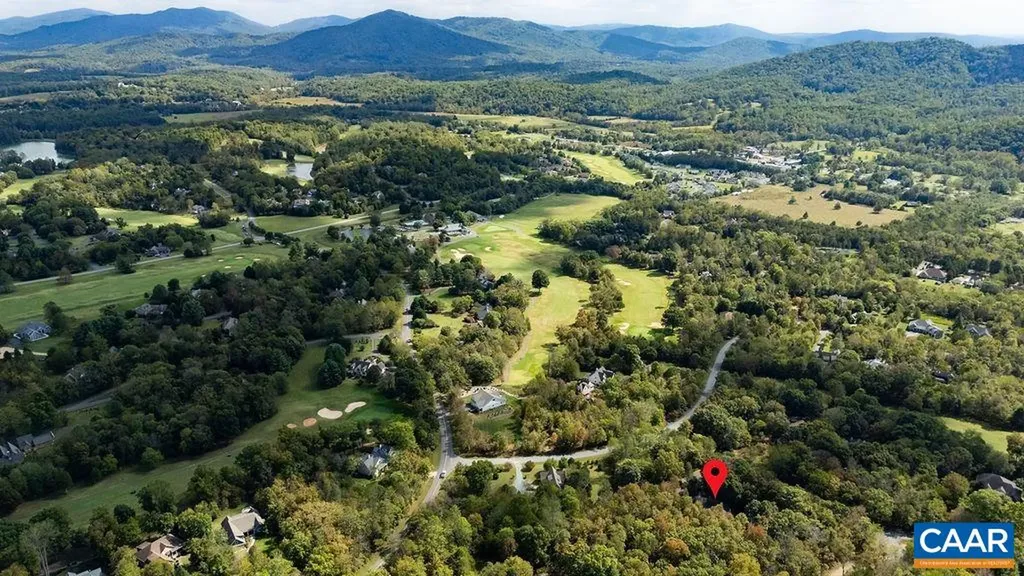 26 May Apple Lane Nellysford VA 22958