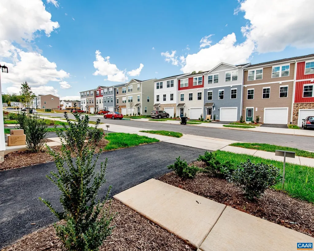 147 Oldfield Drive Palmyra VA 22963