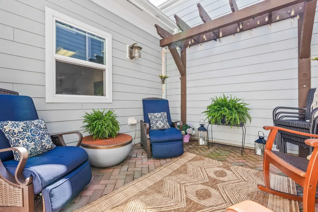 3369 Preston Shore Drive Rockingham VA 22801