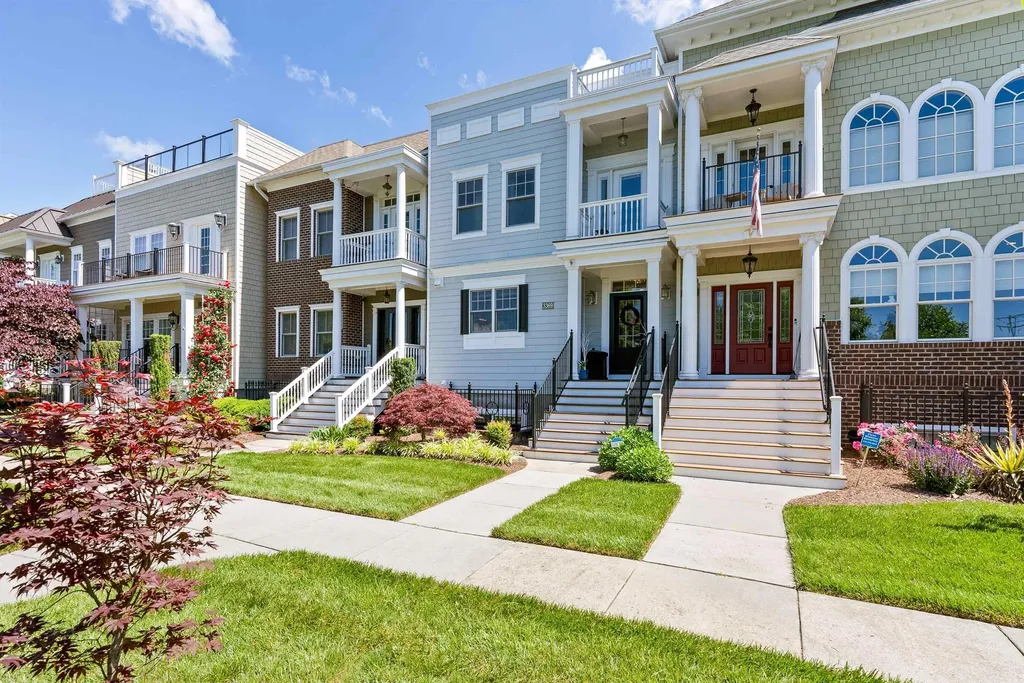 3369 Preston Shore Drive Rockingham VA 22801