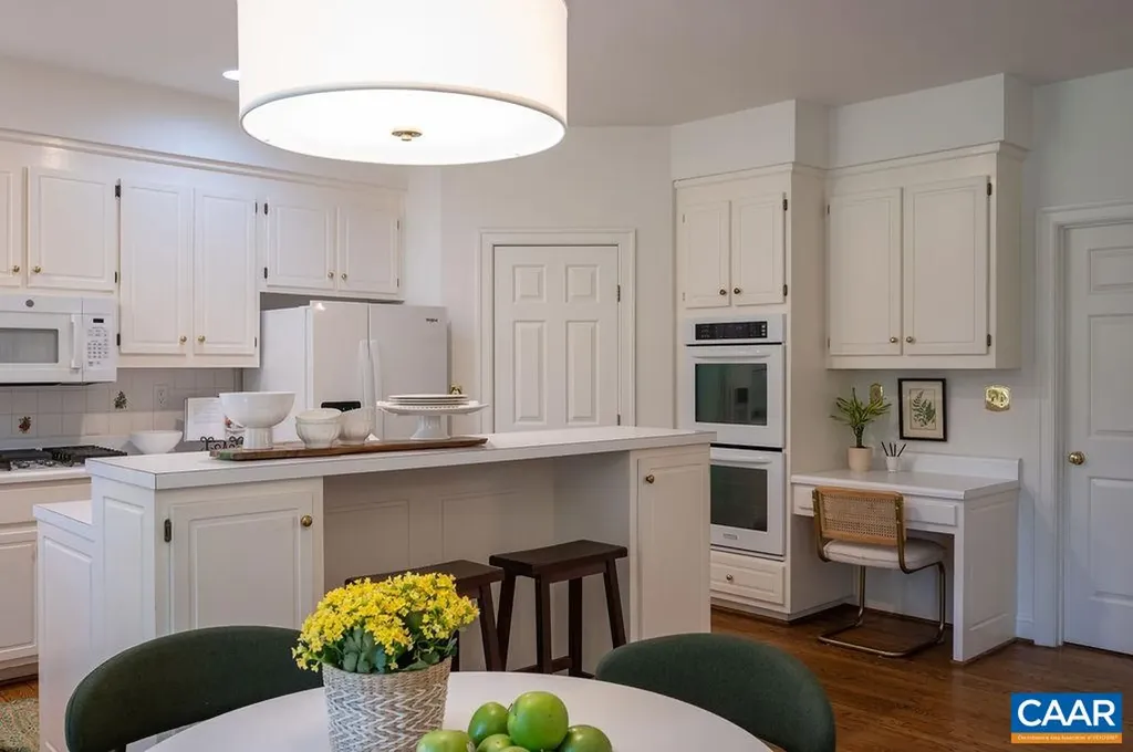 1526 Bremerton Lane Keswick VA 22947